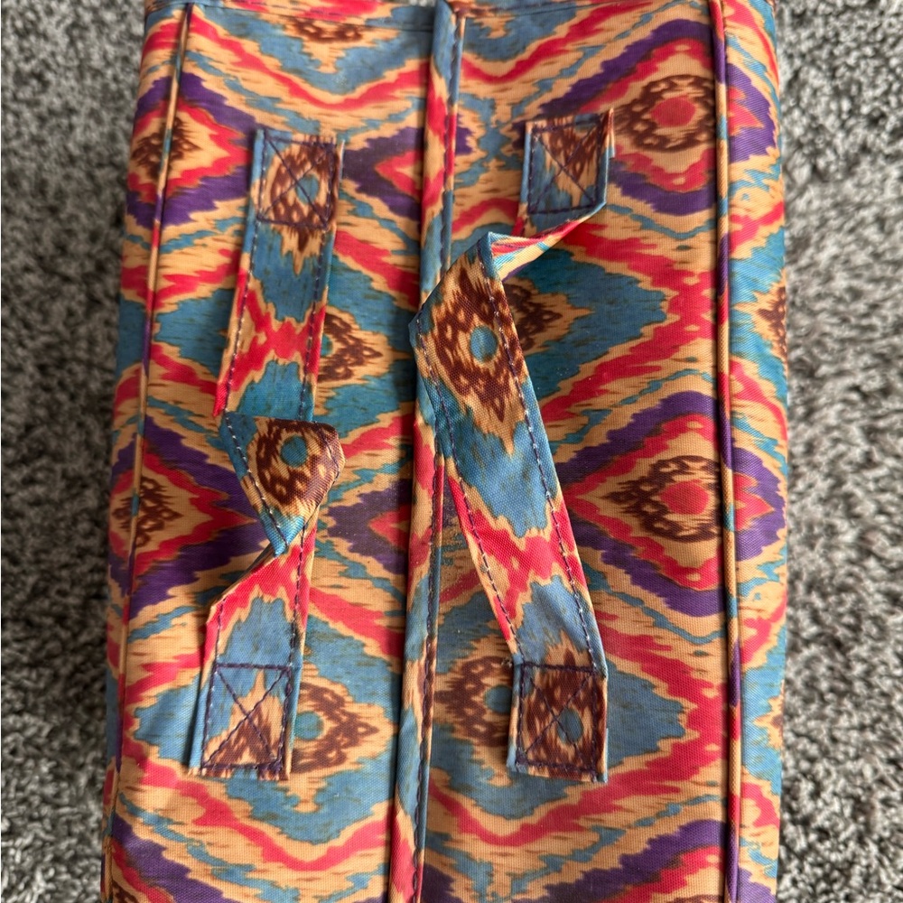 Colorful Patterned Organizer